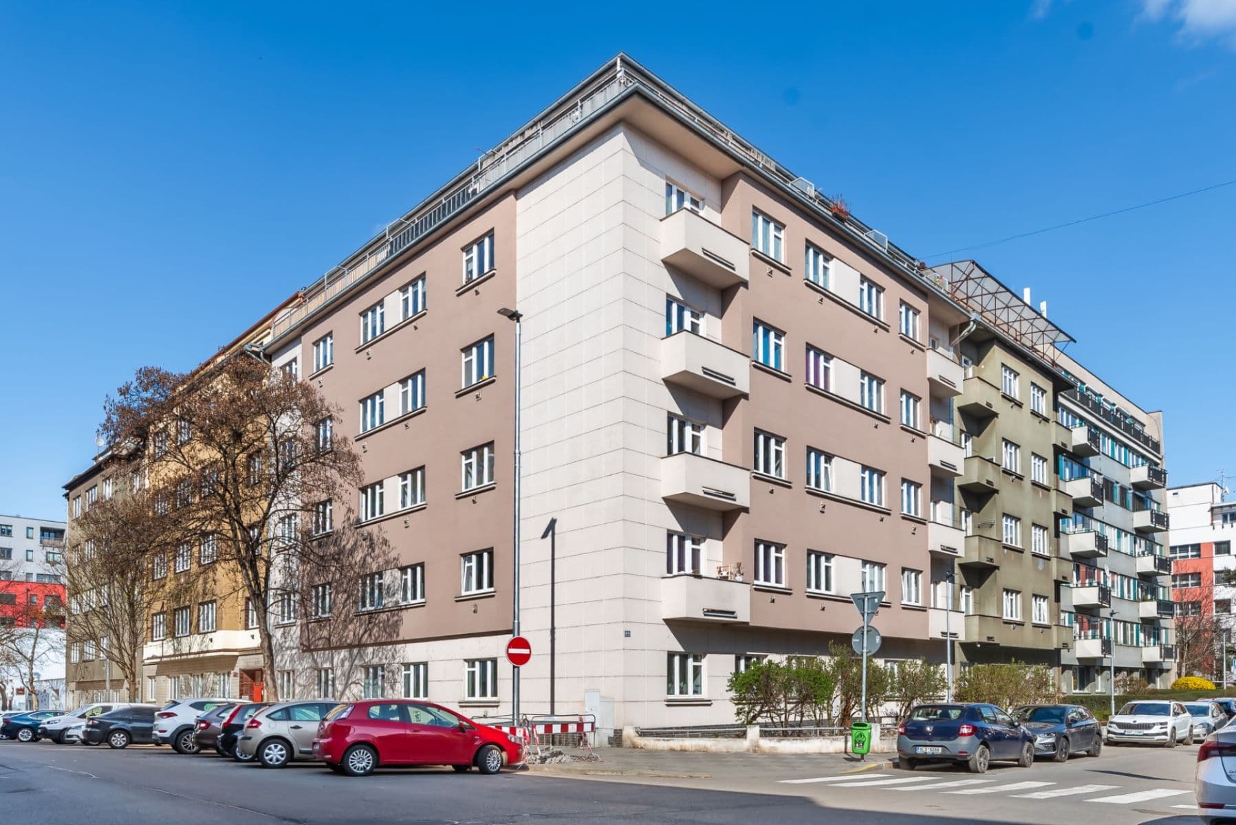 Predaj bytu 2-izbový 52 m², Kloboučnická, Praha, Praha Predaj bytu 2-izbový 52 m², Kloboučnická, Praha, Praha