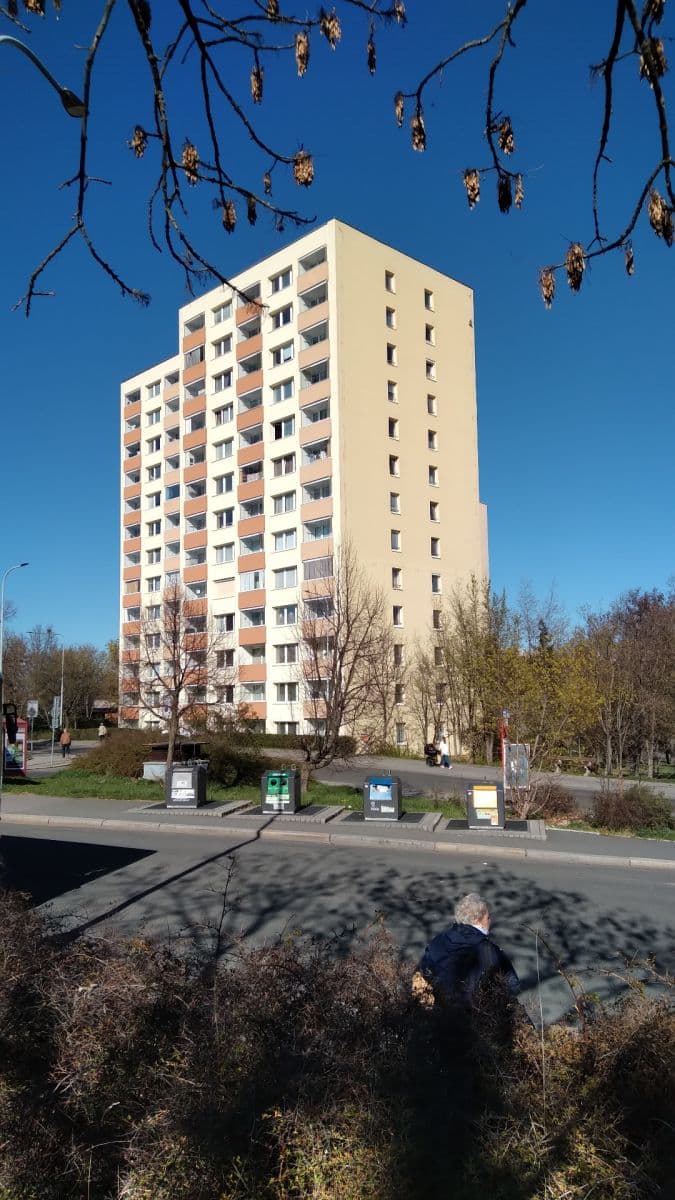 Prenájom bytu 1-izbový 25 m², Vokovická, Praha, Praha Prenájom bytu 1-izbový 25 m², Vokovická, Praha, Praha