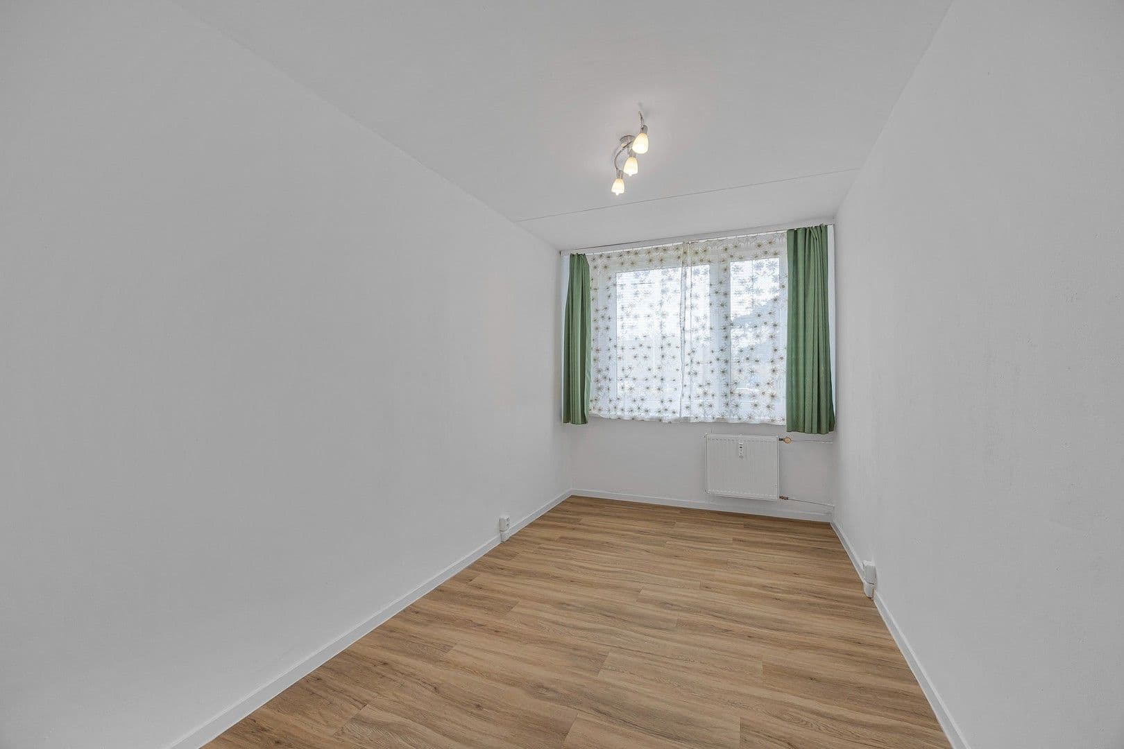 Prenájom bytu 2-izbový 49 m², Janovská, Praha, Praha Prenájom bytu 2-izbový 49 m², Janovská, Praha, Praha