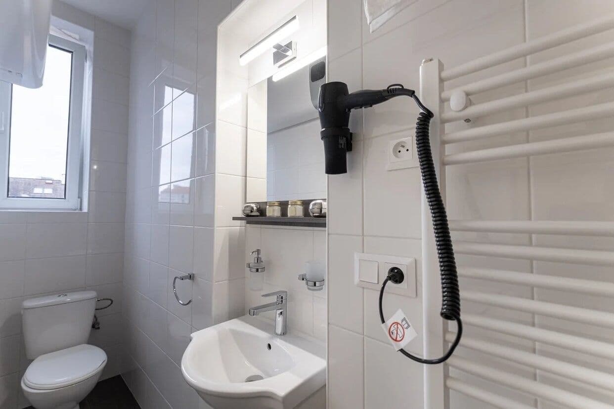 Prenájom bytu 2-izbový 41 m², Světova, Praha, Praha Prenájom bytu 2-izbový 41 m², Světova, Praha, Praha