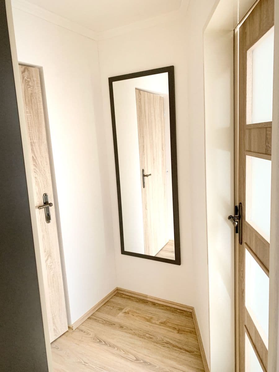 Prenájom bytu 2-izbový 41 m², Světova, Praha, Praha Prenájom bytu 2-izbový 41 m², Světova, Praha, Praha