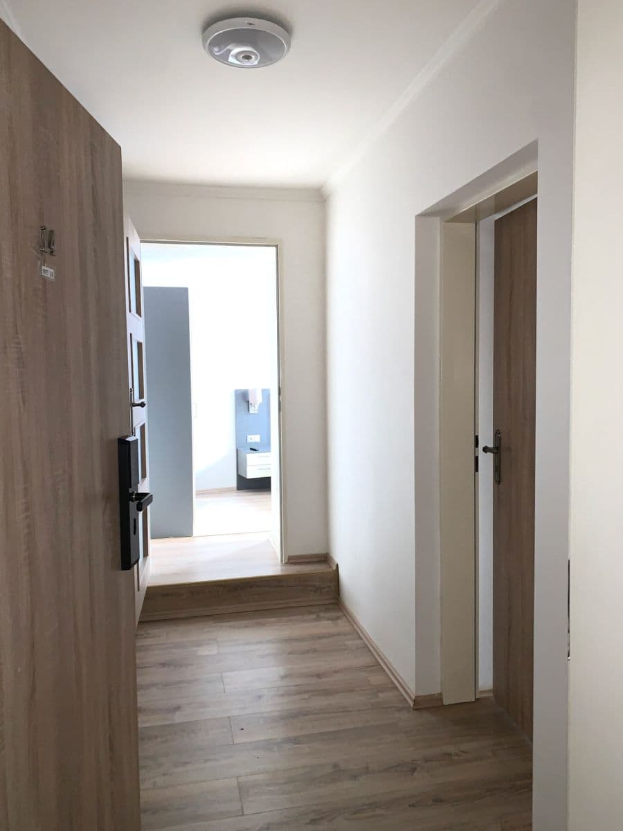 Prenájom bytu 2-izbový 41 m², Světova, Praha, Praha Prenájom bytu 2-izbový 41 m², Světova, Praha, Praha