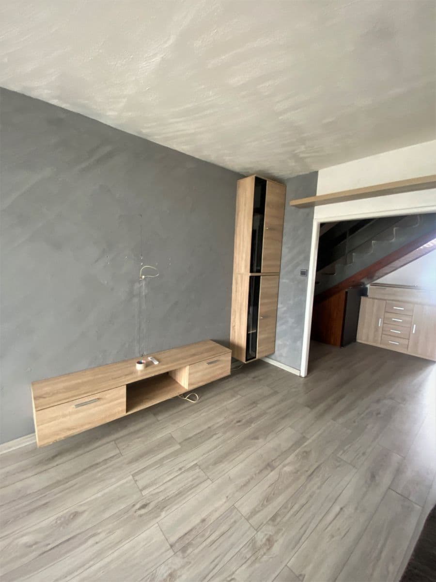 Predaj bytu 4-izbový 80 m², Hurbanova, Praha, Praha Predaj bytu 4-izbový 80 m², Hurbanova, Praha, Praha