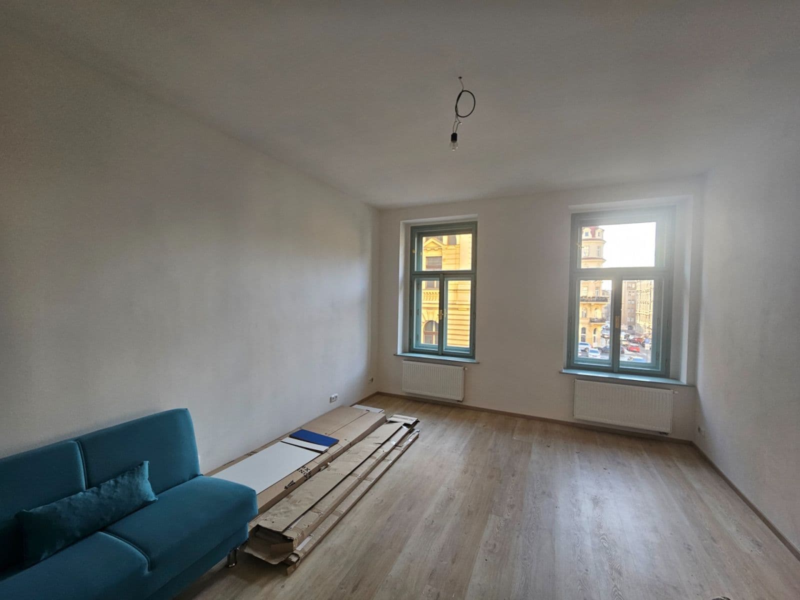 Prenájom bytu 3-izbový 97 m², Šubertova, Praha, Praha Prenájom bytu 3-izbový 97 m², Šubertova, Praha, Praha