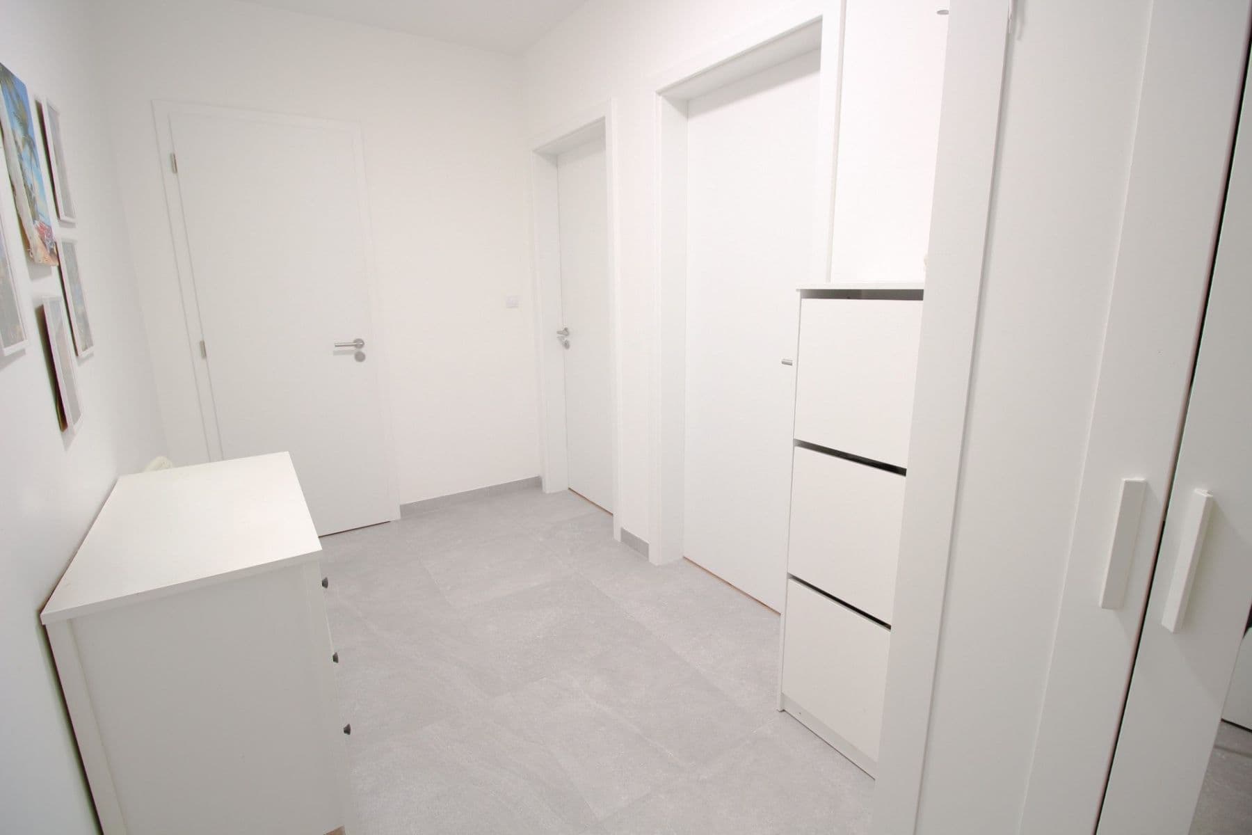 Prenájom bytu 2-izbový 48 m², Kovářská, Praha, Praha Prenájom bytu 2-izbový 48 m², Kovářská, Praha, Praha