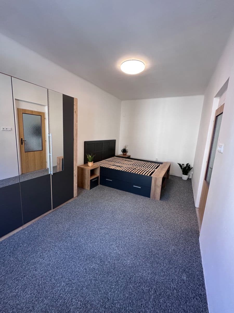 Prenájom bytu 2-izbový 51 m², Resslova, Nymburk, Středočeský kraj Prenájom bytu 2-izbový 51 m², Resslova, Nymburk, Středočeský kraj