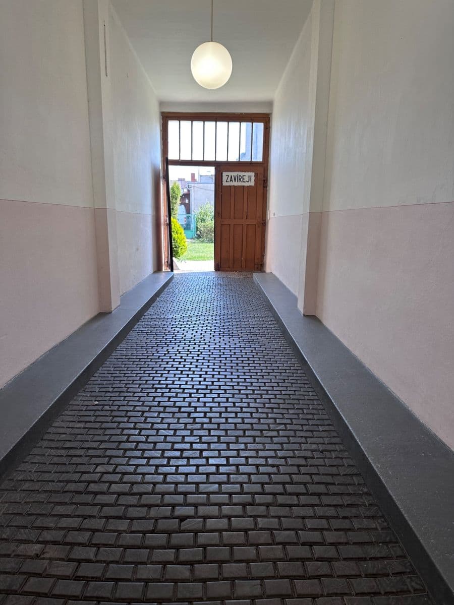 Prenájom bytu 2-izbový 51 m², Resslova, Nymburk, Středočeský kraj Prenájom bytu 2-izbový 51 m², Resslova, Nymburk, Středočeský kraj