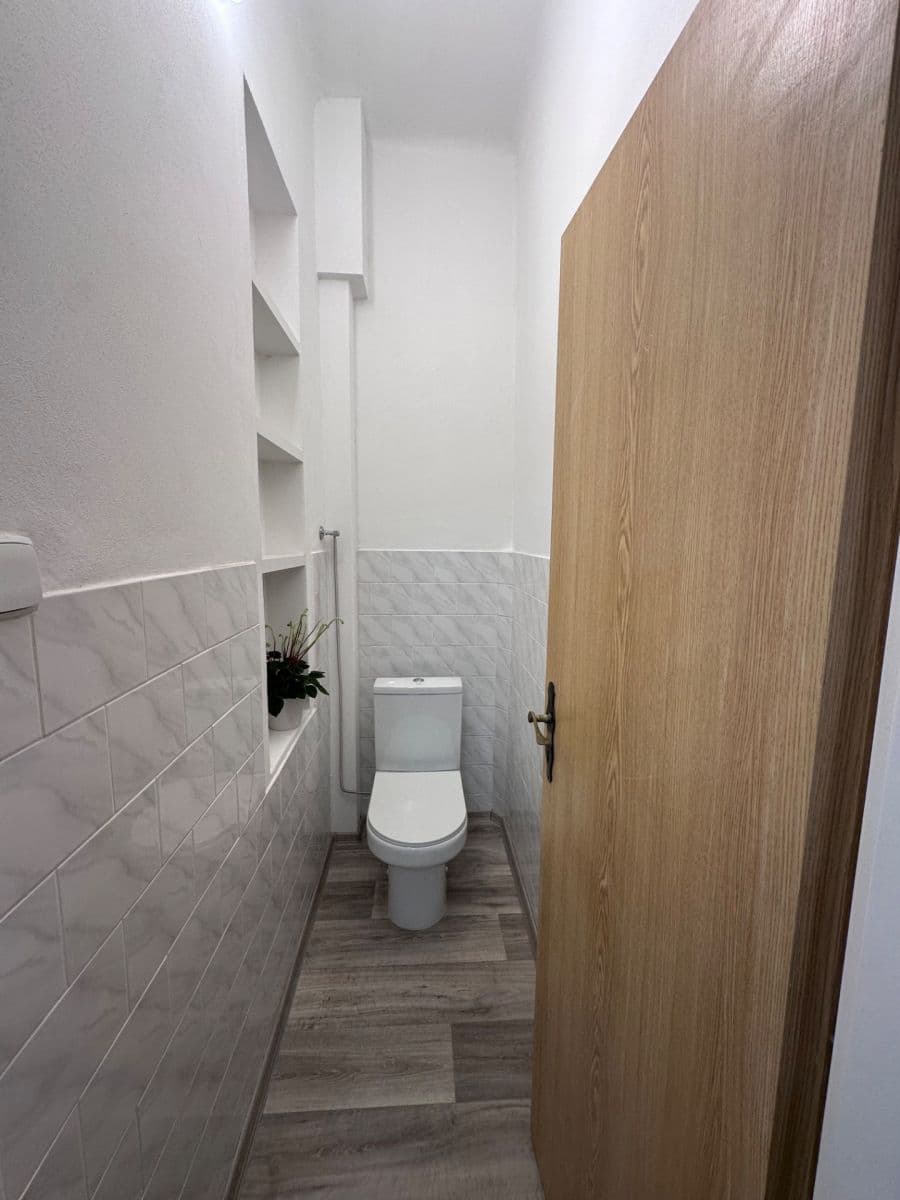 Prenájom bytu 2-izbový 51 m², Resslova, Nymburk, Středočeský kraj Prenájom bytu 2-izbový 51 m², Resslova, Nymburk, Středočeský kraj