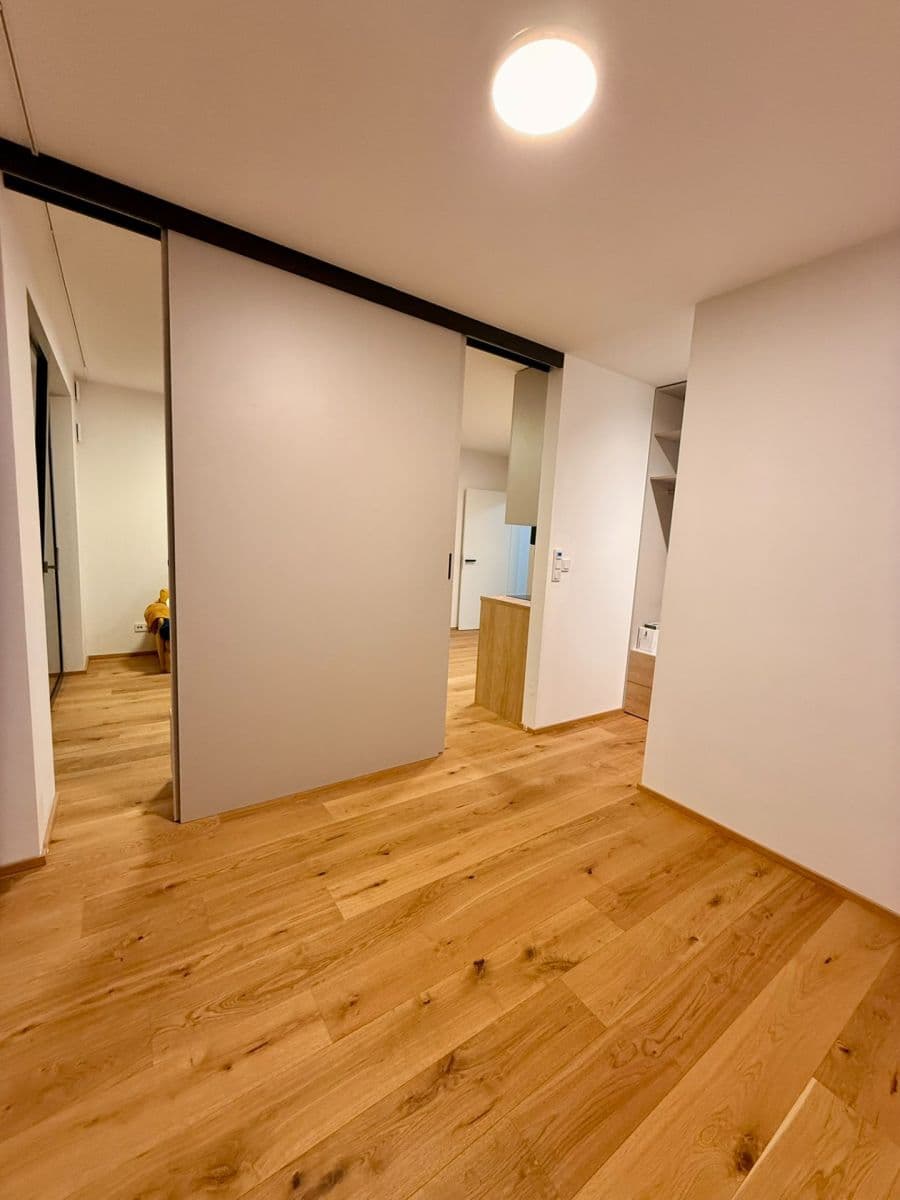 Prenájom bytu 2-izbový 46 m², Starokošířská, Praha, Praha Prenájom bytu 2-izbový 46 m², Starokošířská, Praha, Praha