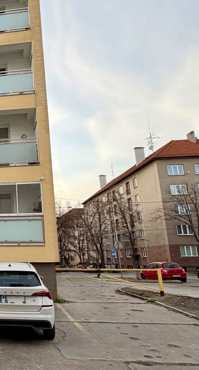 Predaj pozemku 14 m², Guldenerova, Plzeň, Plzeňský kraj Predaj pozemku 14 m², Guldenerova, Plzeň, Plzeňský kraj