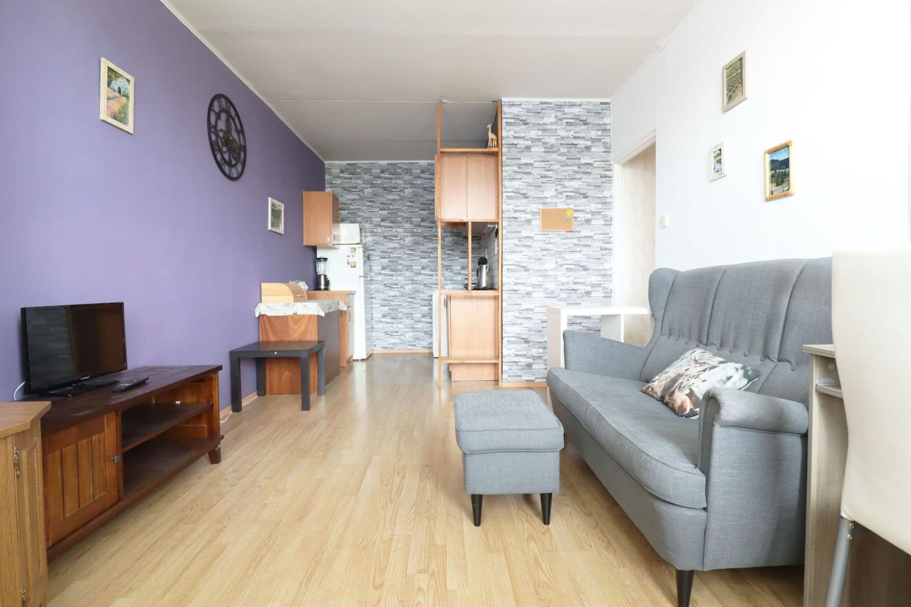 Prenájom bytu 2-izbový 40 m², Novodvorská, Praha, Praha Prenájom bytu 2-izbový 40 m², Novodvorská, Praha, Praha