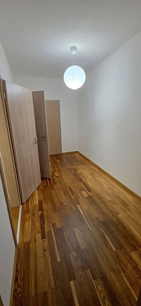 Prenájom bytu 2-izbový 63 m², Žitenická, Praha, Praha Prenájom bytu 2-izbový 63 m², Žitenická, Praha, Praha
