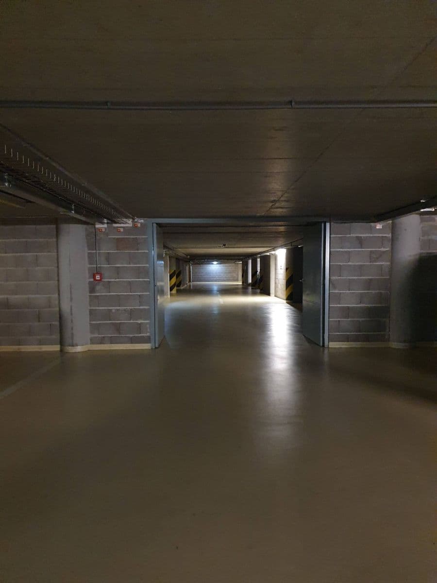 Prenájom garáže 16 m², Vršovická, Praha, Praha Prenájom garáže 16 m², Vršovická, Praha, Praha