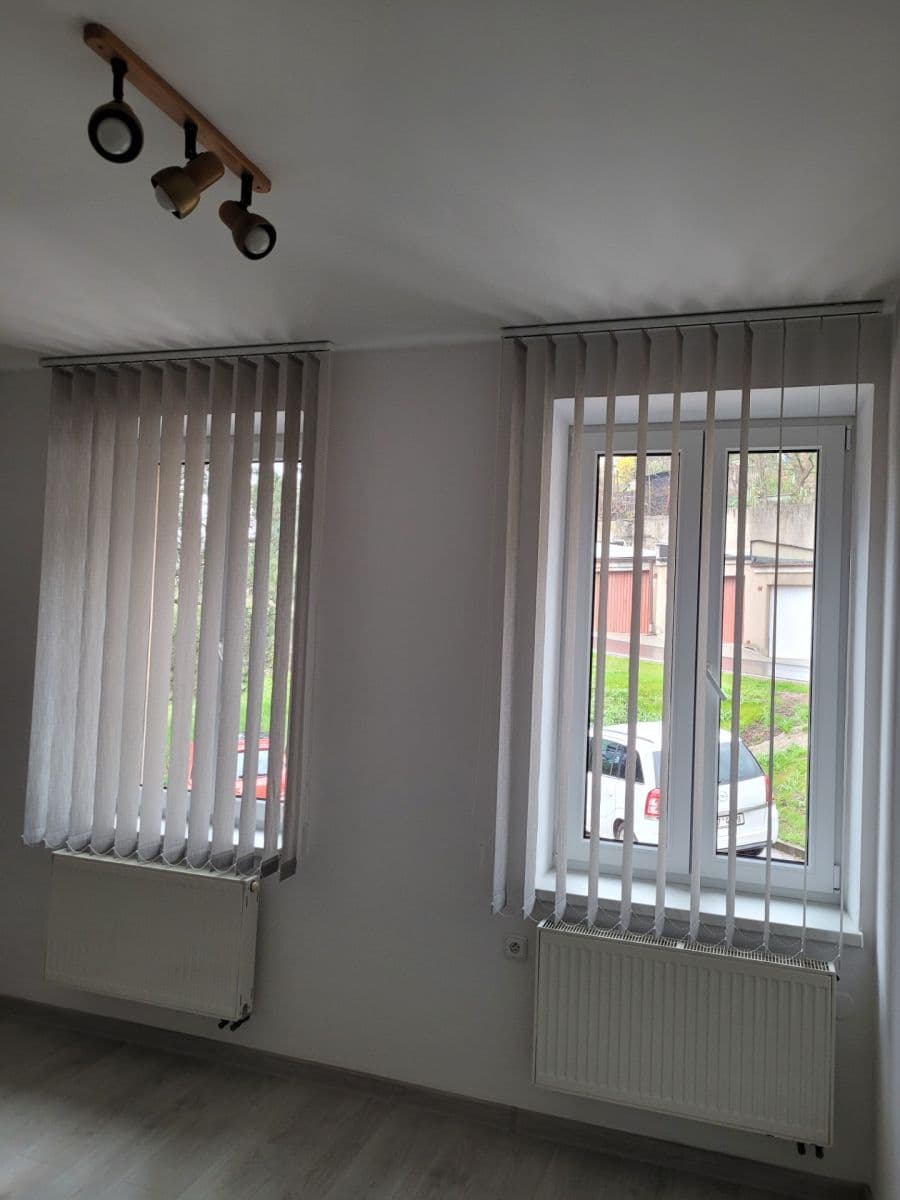 Prenájom bytu 1-izbový 30 m², Anglická, Náchod, Královéhradecký kraj Prenájom bytu 1-izbový 30 m², Anglická, Náchod, Královéhradecký kraj