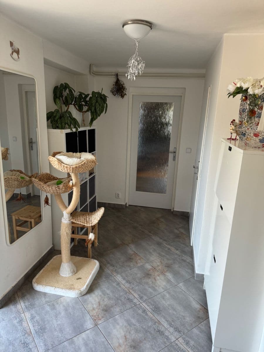 Prenájom domu 185 m², pozemek 2.075 m², Vlkov pod Oškobrhem, Středočeský kraj Prenájom domu 185 m², pozemek 2.075 m², Vlkov pod Oškobrhem, Středočeský kraj