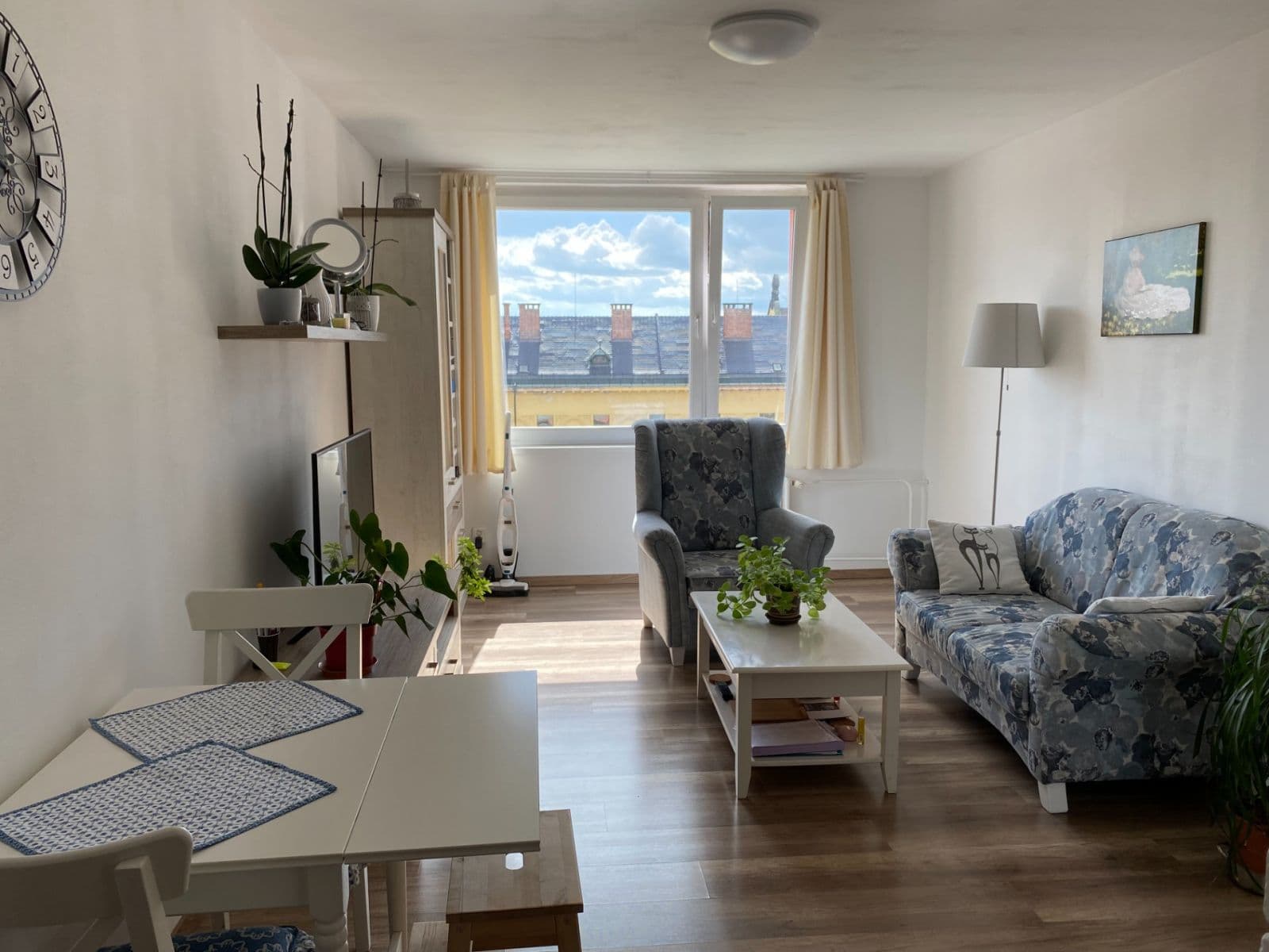 Prenájom bytu 2-izbový 43 m², M. Švabinského, Kladno, Středočeský kraj Prenájom bytu 2-izbový 43 m², M. Švabinského, Kladno, Středočeský kraj