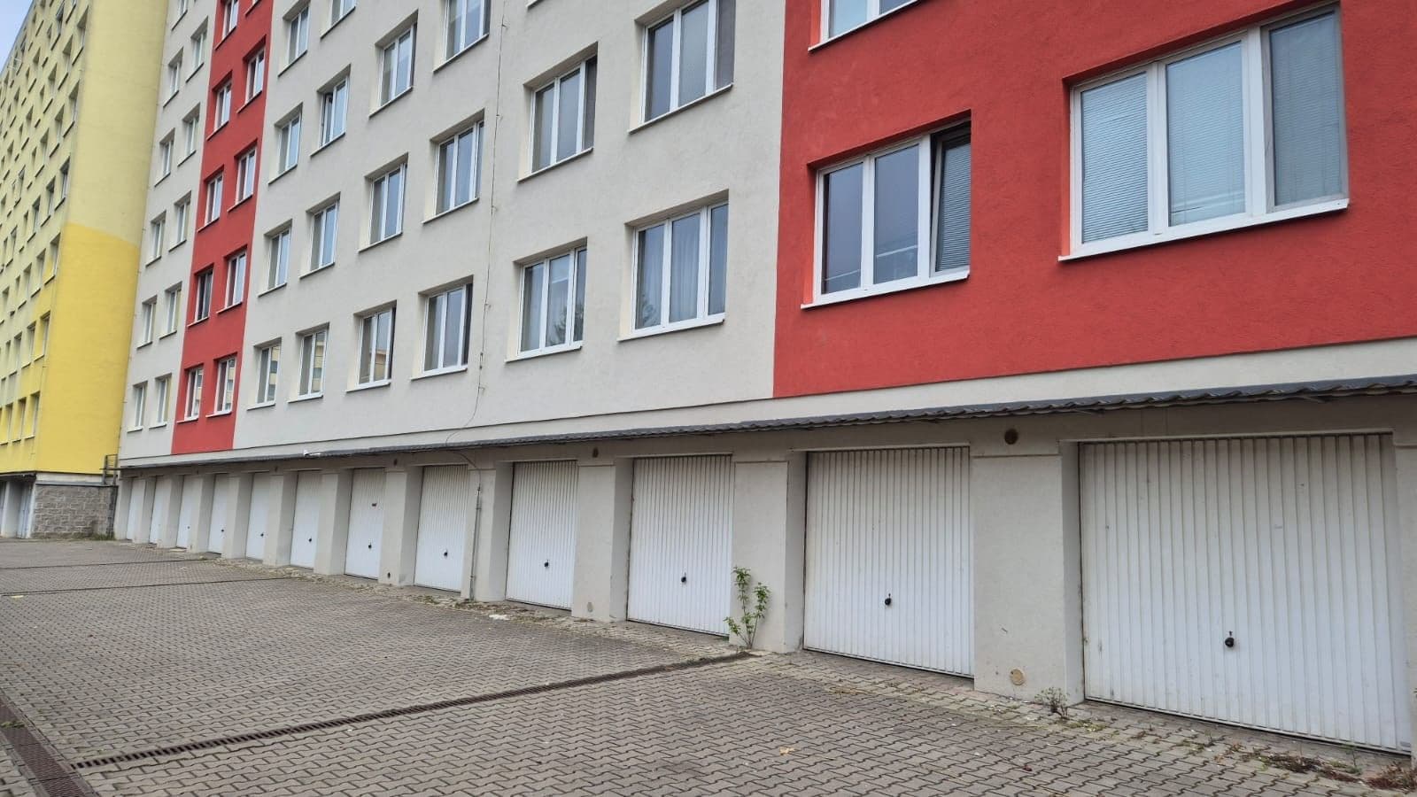Predaj bytu 1-izbový 40 m², Třinecká, Praha, Praha Predaj bytu 1-izbový 40 m², Třinecká, Praha, Praha