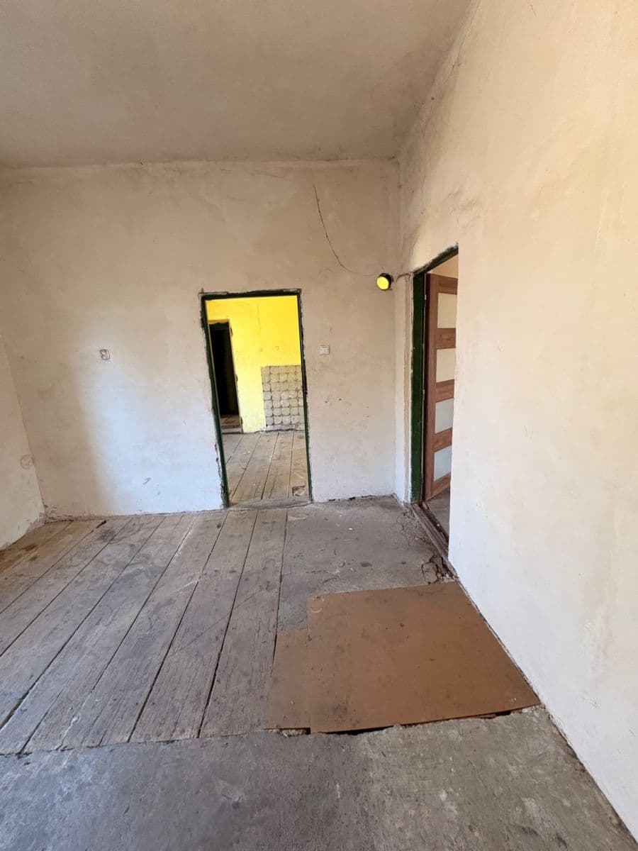 Predaj domu 90 m², pozemek 755 m², Na Poříčí, Králův Dvůr, Středočeský kraj Predaj domu 90 m², pozemek 755 m², Na Poříčí, Králův Dvůr, Středočeský kraj
