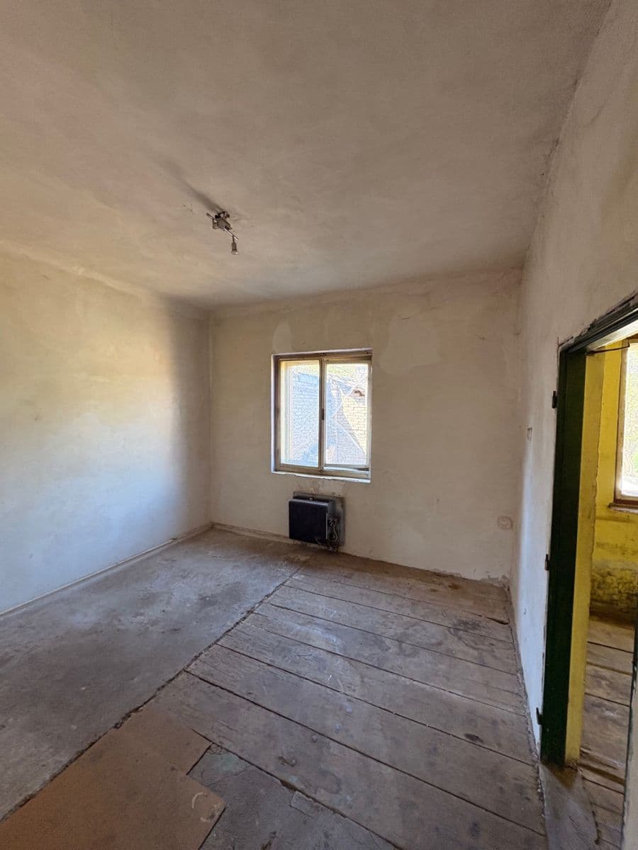 Predaj domu 90 m², pozemek 755 m², Na Poříčí, Králův Dvůr, Středočeský kraj Predaj domu 90 m², pozemek 755 m², Na Poříčí, Králův Dvůr, Středočeský kraj