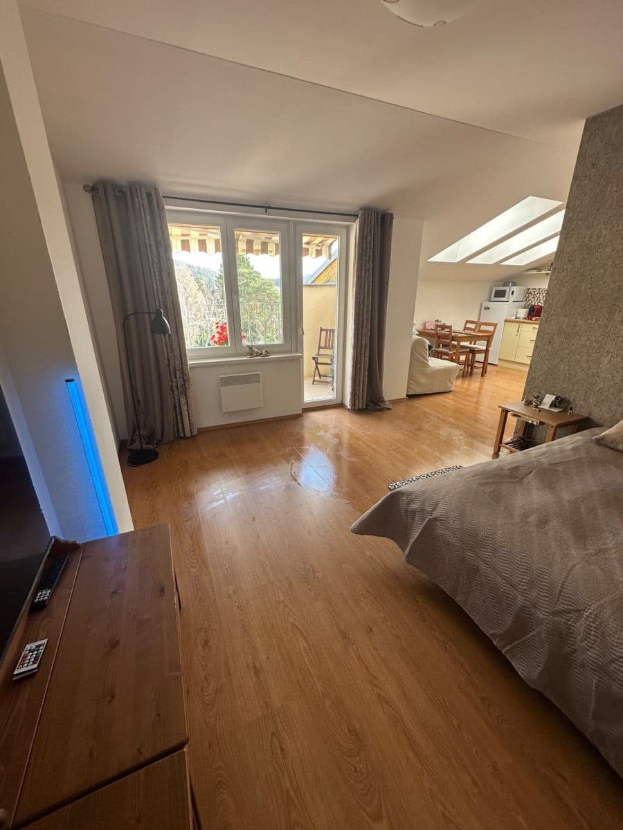 Prenájom bytu 1-izbový 31 m², Slapy, Středočeský kraj Prenájom bytu 1-izbový 31 m², Slapy, Středočeský kraj