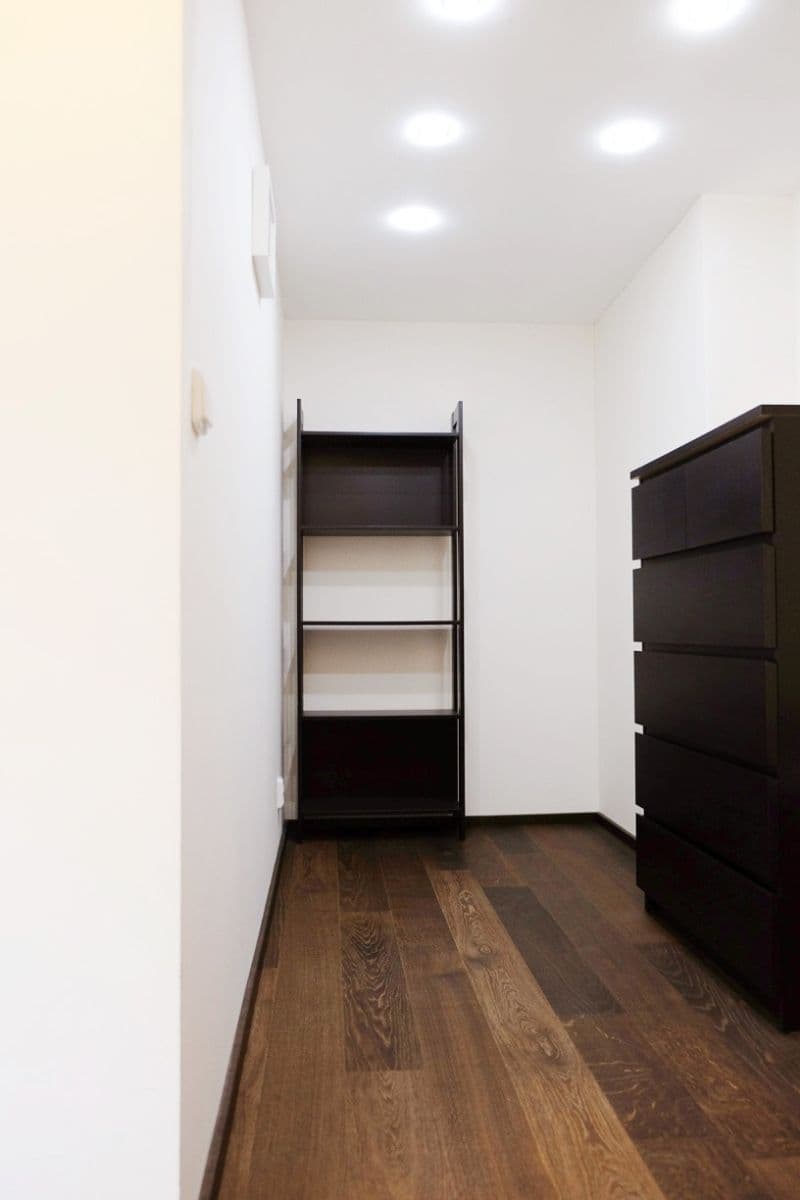Predaj bytu 1-izbový 58 m², Kamenická, Praha, Praha Predaj bytu 1-izbový 58 m², Kamenická, Praha, Praha