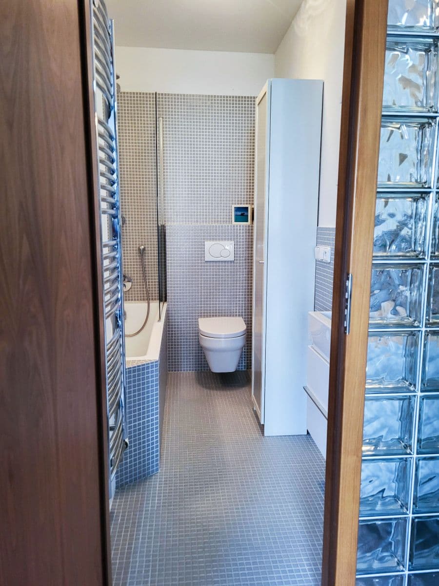 Predaj bytu 1-izbový 58 m², Kamenická, Praha, Praha Predaj bytu 1-izbový 58 m², Kamenická, Praha, Praha