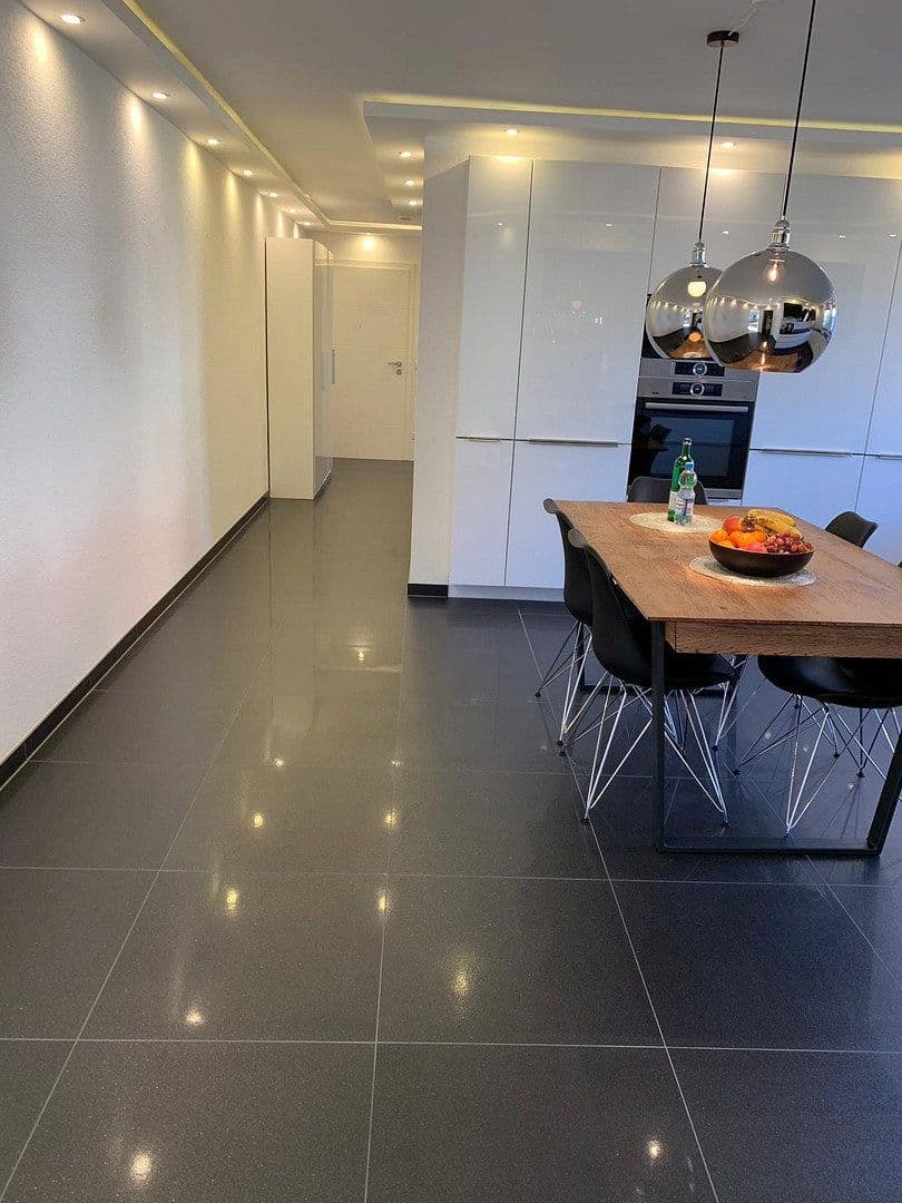 Predaj bytu 4-izbový 122 m², Urbach, Bádensko-Wurttembersko Predaj bytu 4-izbový 122 m², Urbach, Bádensko-Wurttembersko