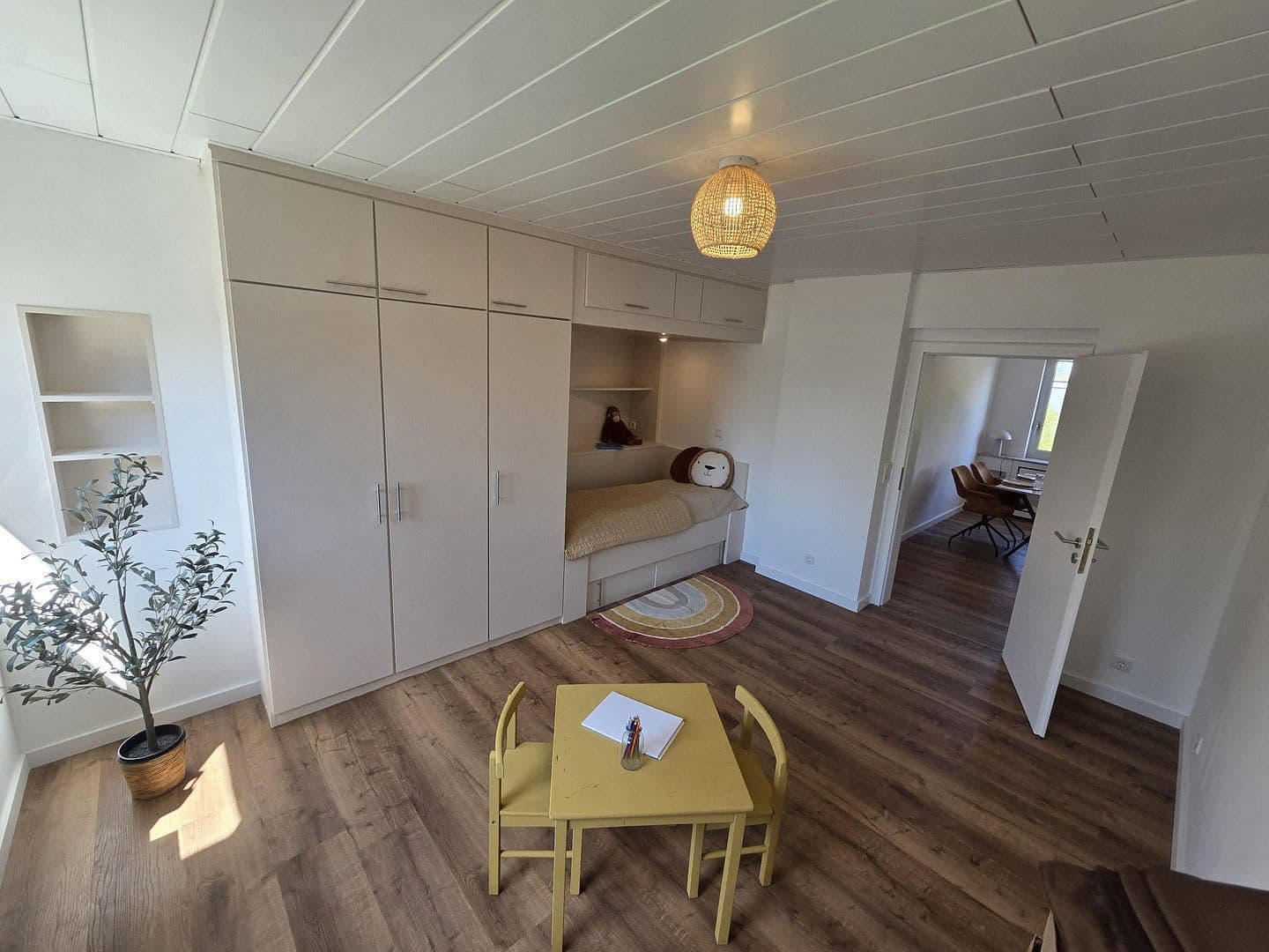 Predaj bytu 4-izbový 89 m², Mönchengladbach, Severné Porýnie - Westfálsko Predaj bytu 4-izbový 89 m², Mönchengladbach, Severné Porýnie - Westfálsko