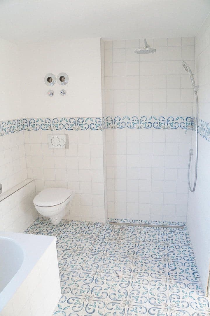 Prenájom bytu 4-izbový 115 m², Wassergäßle 3, Sexau, Bádensko-Wurttembersko Prenájom bytu 4-izbový 115 m², Wassergäßle 3, Sexau, Bádensko-Wurttembersko