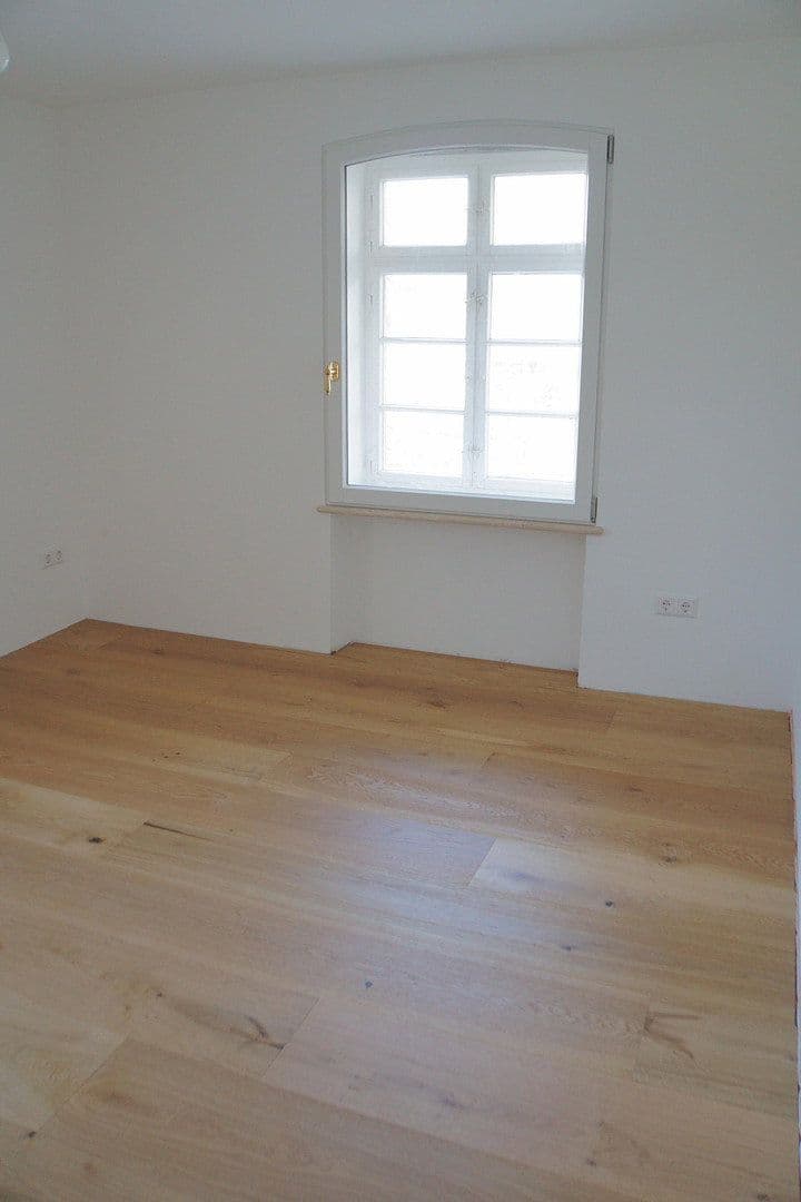 Prenájom bytu 4-izbový 115 m², Wassergäßle 3, Sexau, Bádensko-Wurttembersko Prenájom bytu 4-izbový 115 m², Wassergäßle 3, Sexau, Bádensko-Wurttembersko