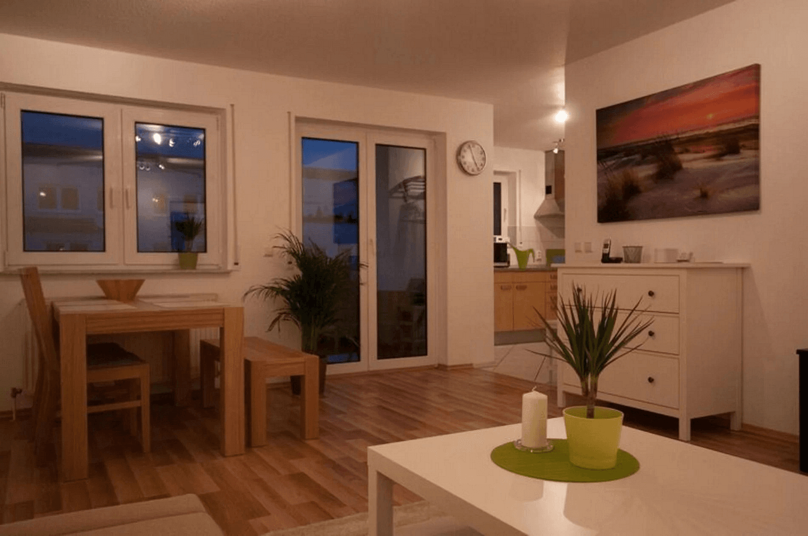 Prenájom bytu 2-izbový 60 m², Karlsruhe, Bádensko-Wurttembersko Prenájom bytu 2-izbový 60 m², Karlsruhe, Bádensko-Wurttembersko