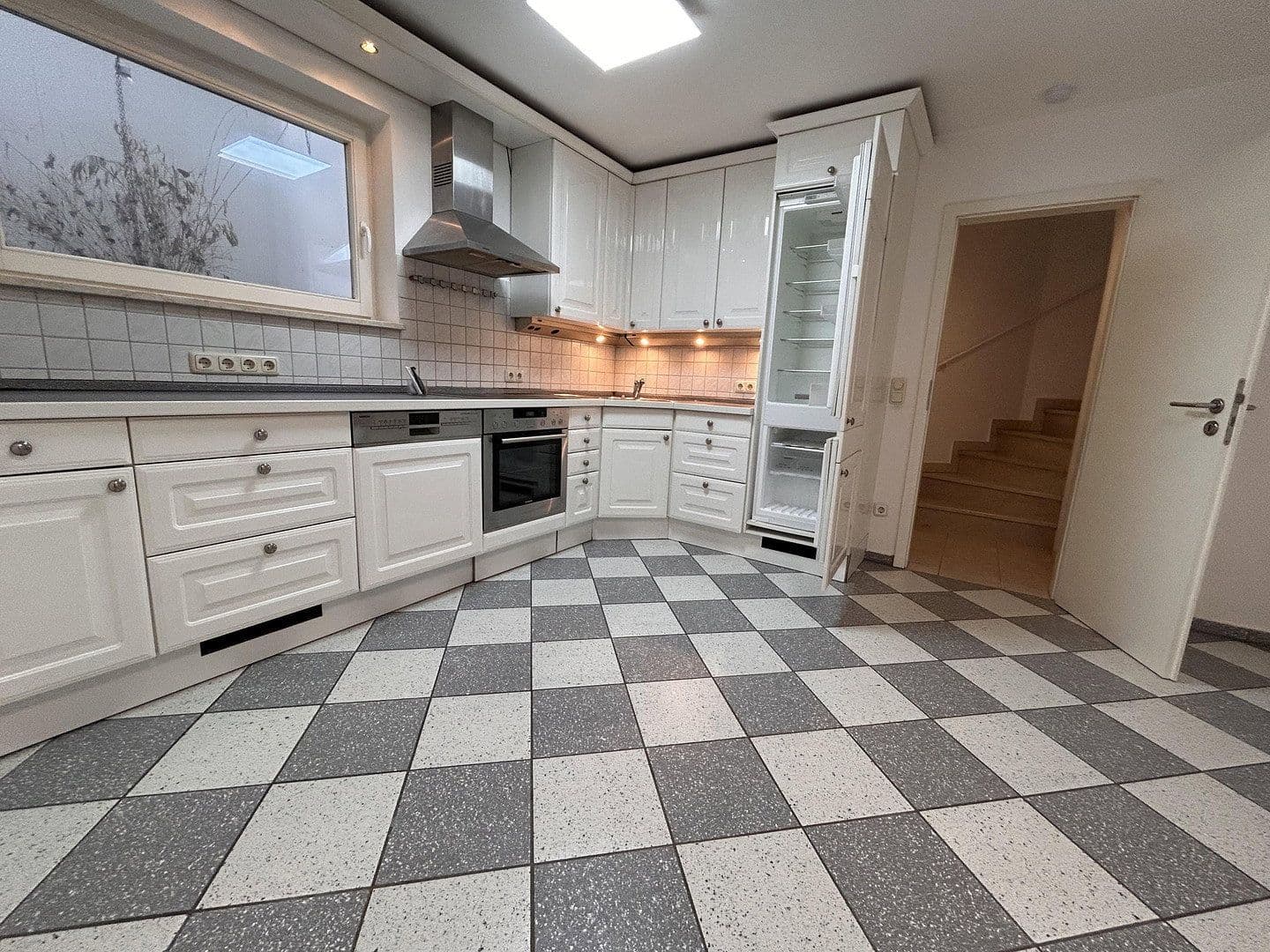 Predaj domu 87 m², pozemek 147 m², München, Bavorsko Predaj domu 87 m², pozemek 147 m², München, Bavorsko