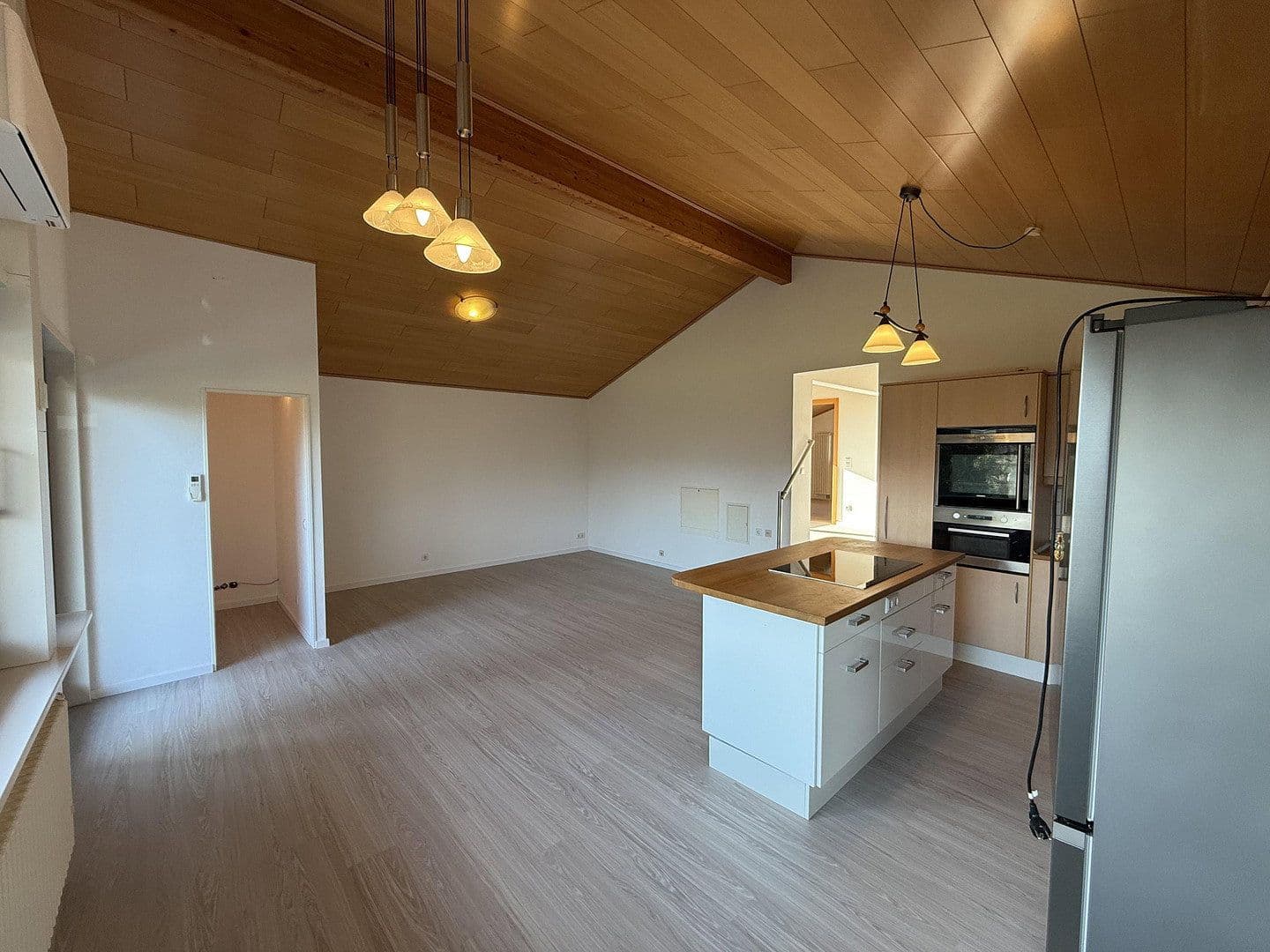 Prenájom bytu 3-izbový 92 m², Johannes-Brahms-Str. 26, Leimen, Bádensko-Wurttembersko Prenájom bytu 3-izbový 92 m², Johannes-Brahms-Str. 26, Leimen, Bádensko-Wurttembersko