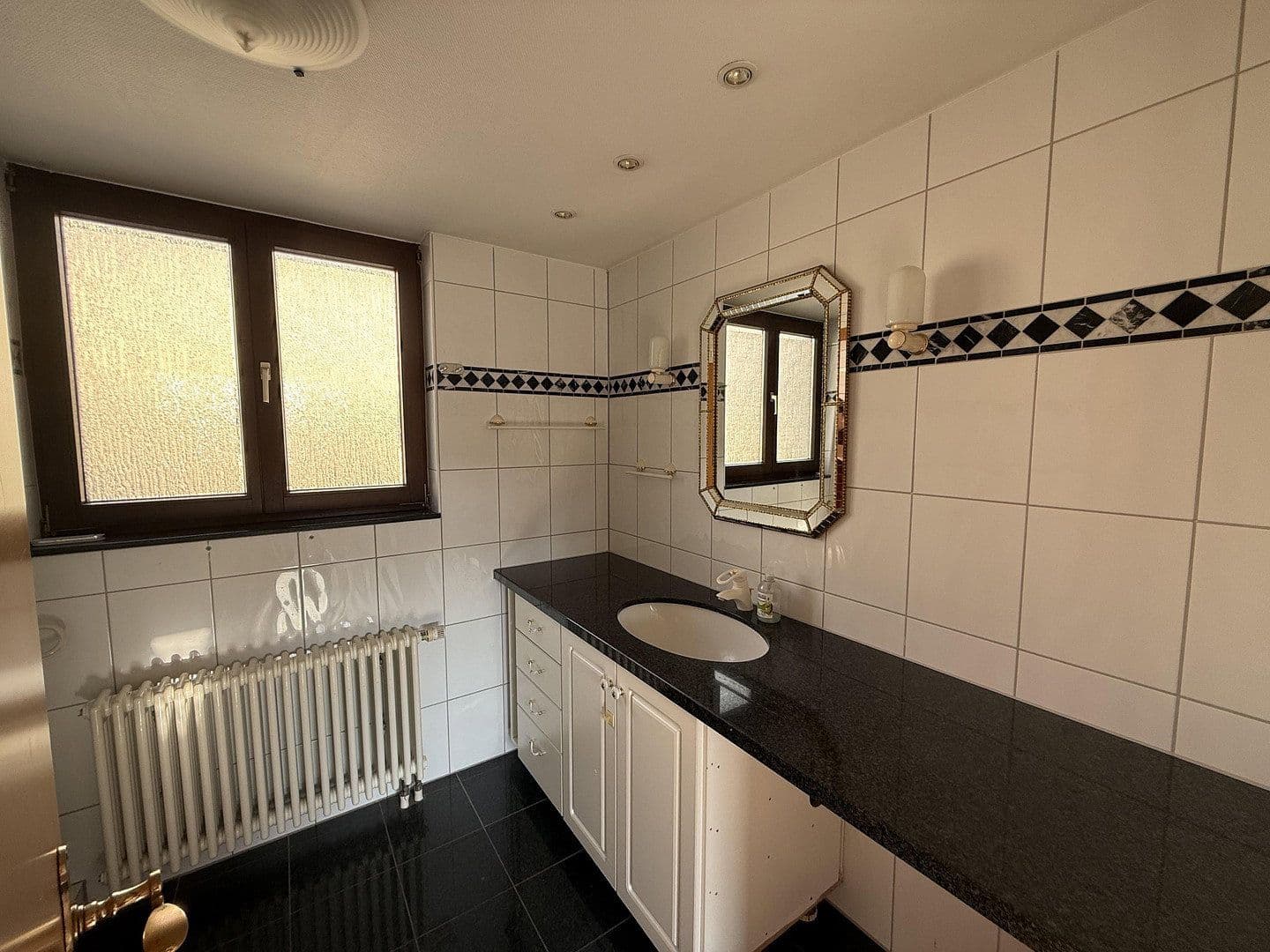 Prenájom bytu 3-izbový 92 m², Johannes-Brahms-Str. 26, Leimen, Bádensko-Wurttembersko Prenájom bytu 3-izbový 92 m², Johannes-Brahms-Str. 26, Leimen, Bádensko-Wurttembersko