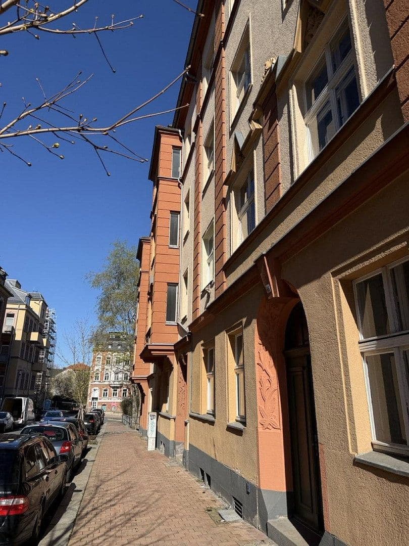 Prenájom bytu 4-izbový 105 m², Bergstraße 50, Plavno, Sasko Prenájom bytu 4-izbový 105 m², Bergstraße 50, Plavno, Sasko