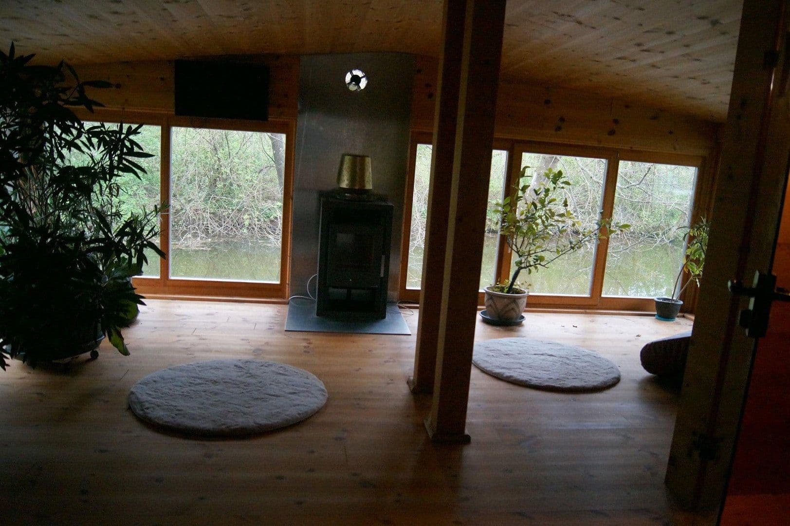 Predaj domu 250 m², pozemek 8.000 m², In der Schorbach 1c, Waldfischbach-Burgalben, Porýnie-Falcko Predaj domu 250 m², pozemek 8.000 m², In der Schorbach 1c, Waldfischbach-Burgalben, Porýnie-Falcko