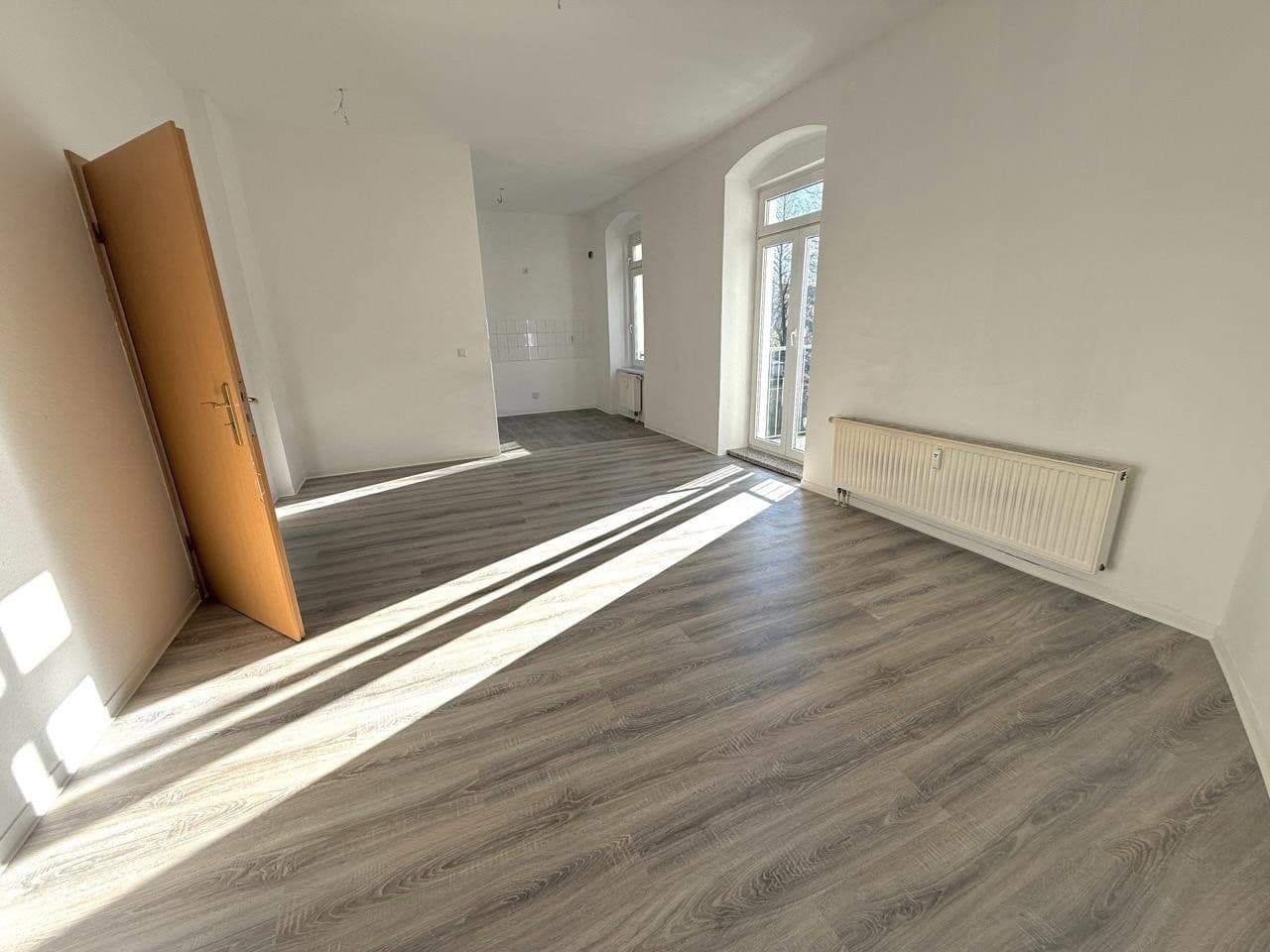 Prenájom bytu 3-izbový 80 m², Haselbrunner Str. 1, Plavno, Sasko Prenájom bytu 3-izbový 80 m², Haselbrunner Str. 1, Plavno, Sasko