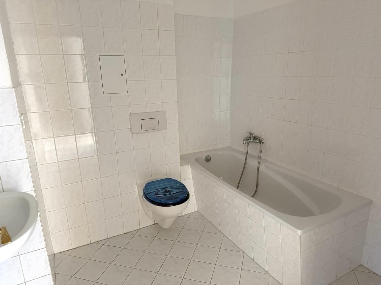 Prenájom bytu 3-izbový 80 m², Haselbrunner Str. 1, Plavno, Sasko Prenájom bytu 3-izbový 80 m², Haselbrunner Str. 1, Plavno, Sasko