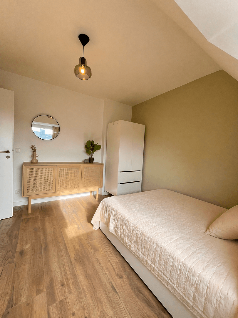 Prenájom bytu 3-izbový 72 m², Lübecker Straße 12, Dortmund, Severné Porýnie - Westfálsko Prenájom bytu 3-izbový 72 m², Lübecker Straße 12, Dortmund, Severné Porýnie - Westfálsko