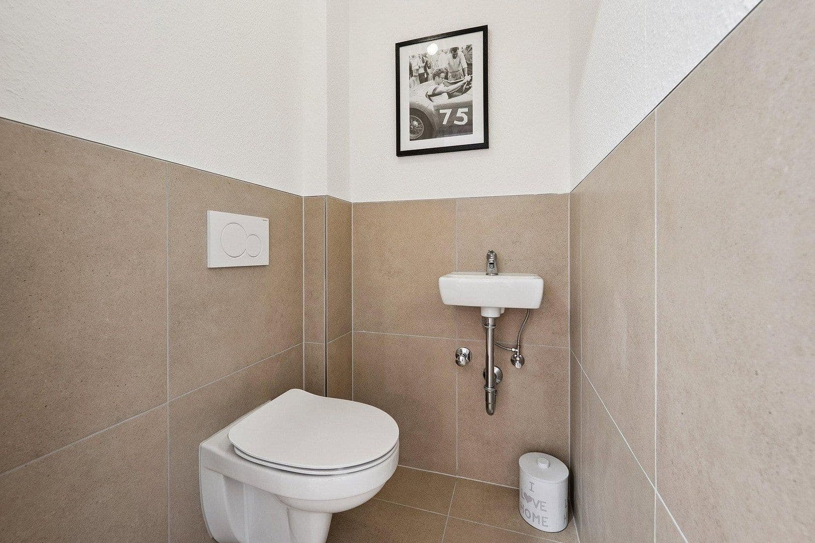 Predaj bytu 4-izbový 103 m², Harald-Hamberg-Straße 48, Schweinfurt, Bavorsko Predaj bytu 4-izbový 103 m², Harald-Hamberg-Straße 48, Schweinfurt, Bavorsko