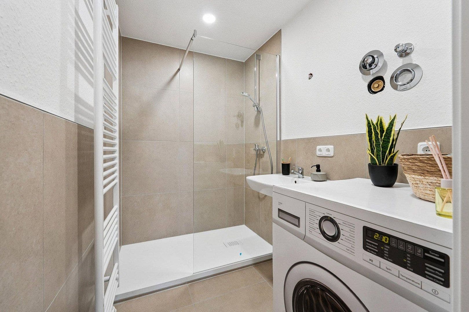 Predaj bytu 4-izbový 103 m², Harald-Hamberg-Straße 48, Schweinfurt, Bavorsko Predaj bytu 4-izbový 103 m², Harald-Hamberg-Straße 48, Schweinfurt, Bavorsko