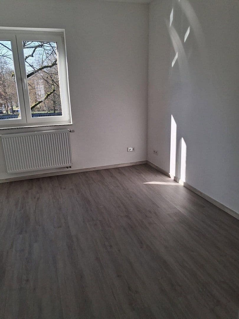 Prenájom bytu 3-izbový 68 m², Neustadtstraße 3, Leverkusen, Severné Porýnie - Westfálsko Prenájom bytu 3-izbový 68 m², Neustadtstraße 3, Leverkusen, Severné Porýnie - Westfálsko