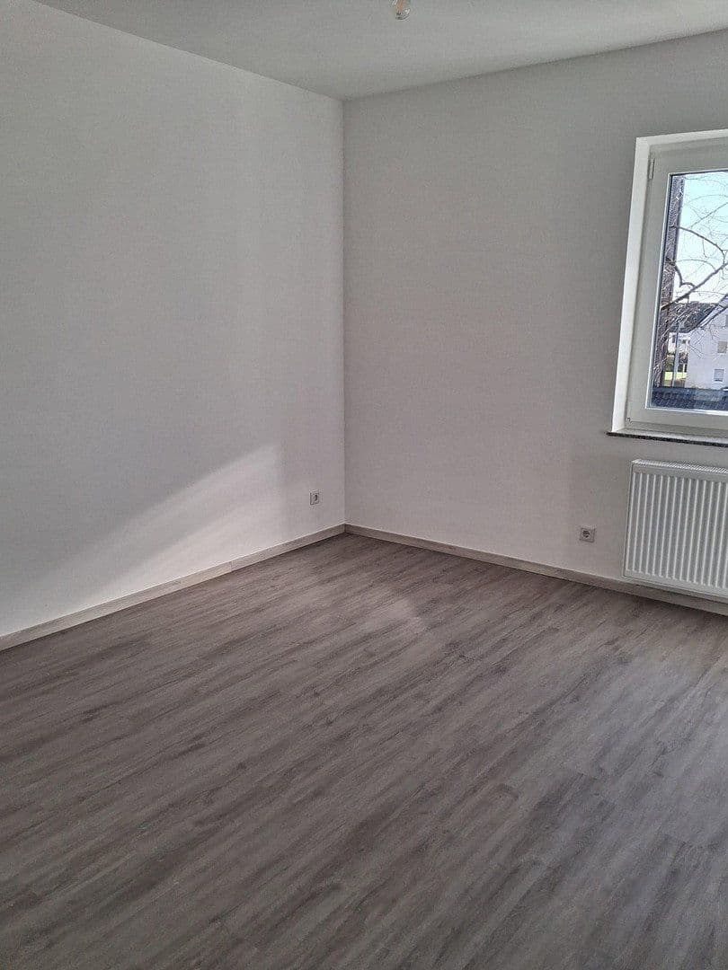 Prenájom bytu 3-izbový 68 m², Neustadtstraße 3, Leverkusen, Severné Porýnie - Westfálsko Prenájom bytu 3-izbový 68 m², Neustadtstraße 3, Leverkusen, Severné Porýnie - Westfálsko