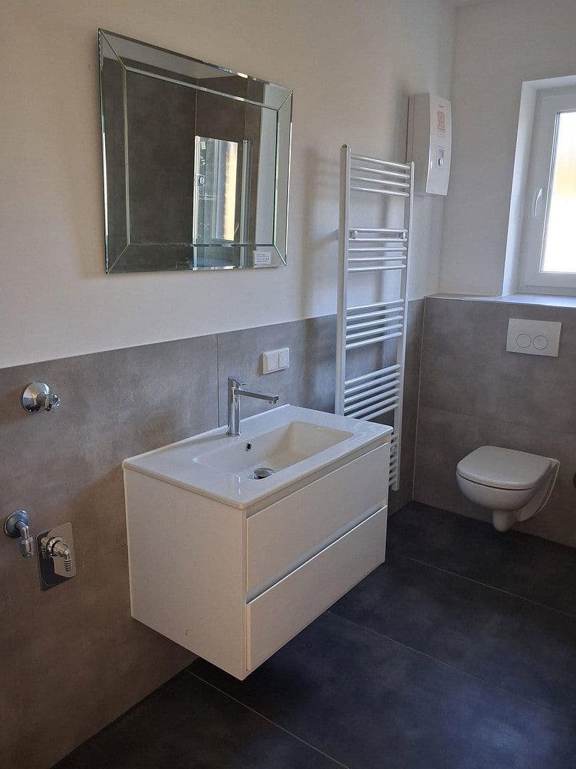 Prenájom bytu 3-izbový 68 m², Neustadtstraße 3, Leverkusen, Severné Porýnie - Westfálsko Prenájom bytu 3-izbový 68 m², Neustadtstraße 3, Leverkusen, Severné Porýnie - Westfálsko