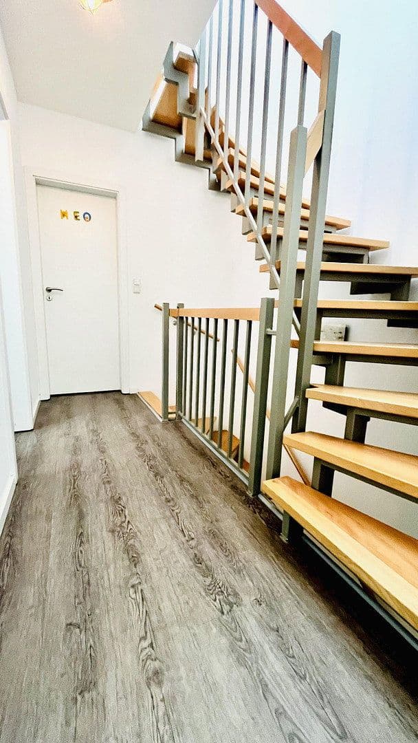 Predaj domu 117 m², pozemek 139 m², Bremen, Brémy Predaj domu 117 m², pozemek 139 m², Bremen, Brémy