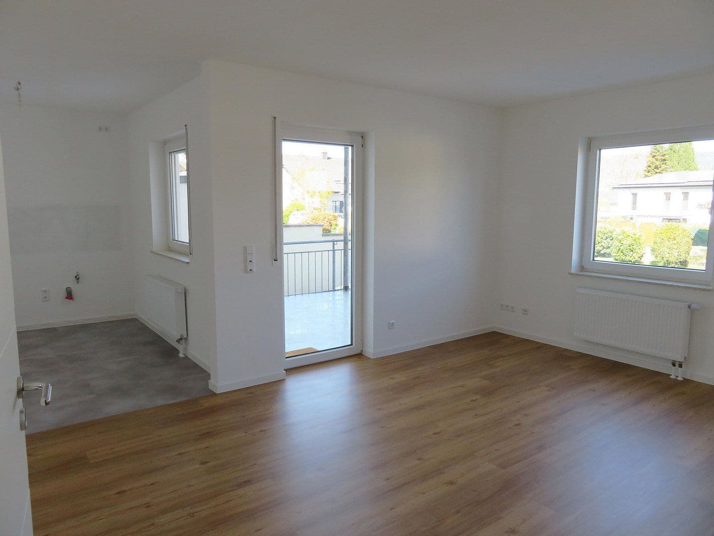 Prenájom bytu 4-izbový 104 m², Hetzerath, Porýnie-Falcko Prenájom bytu 4-izbový 104 m², Hetzerath, Porýnie-Falcko