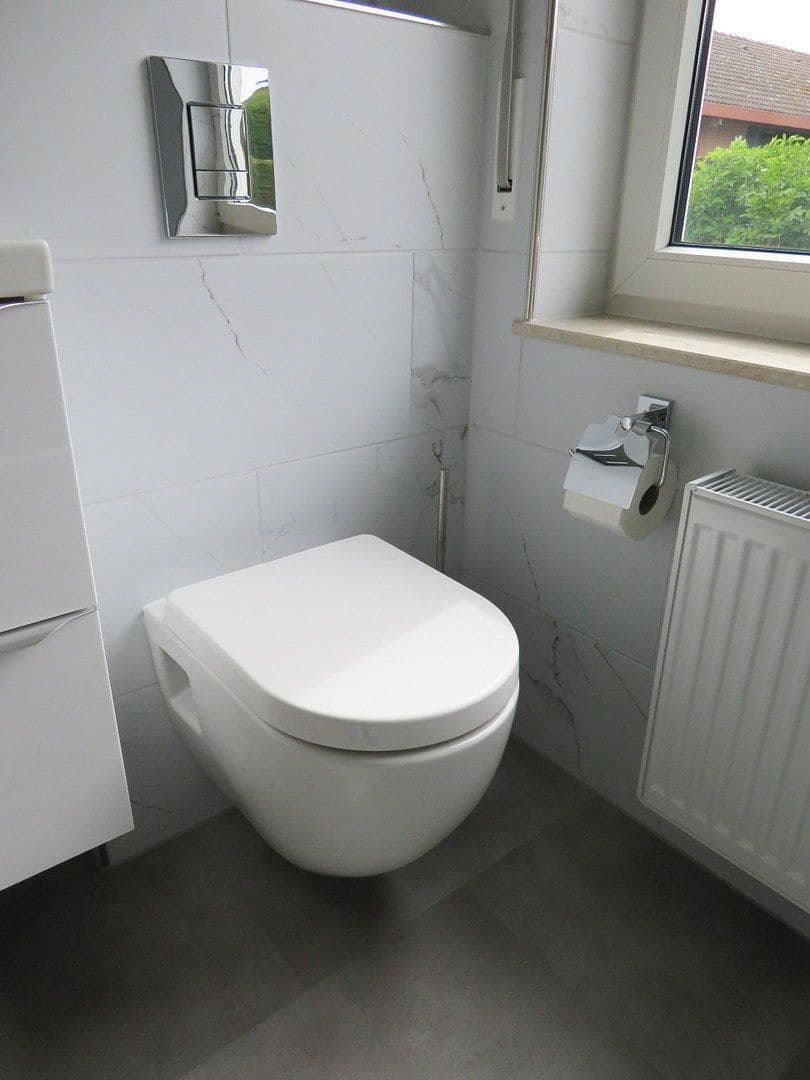 Prenájom bytu 4-izbový 104 m², Hetzerath, Porýnie-Falcko Prenájom bytu 4-izbový 104 m², Hetzerath, Porýnie-Falcko