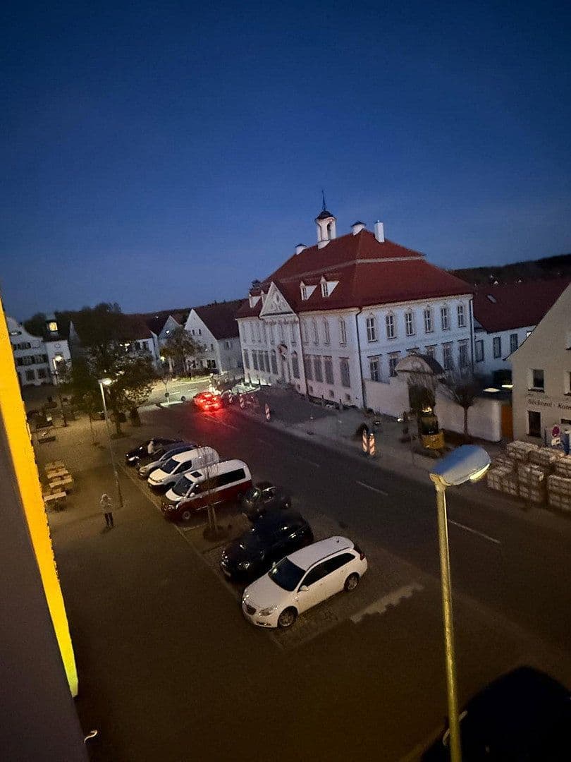 Prenájom bytu 4-izbový 163 m², Martkplatz 6, Allersberg, Bavorsko Prenájom bytu 4-izbový 163 m², Martkplatz 6, Allersberg, Bavorsko