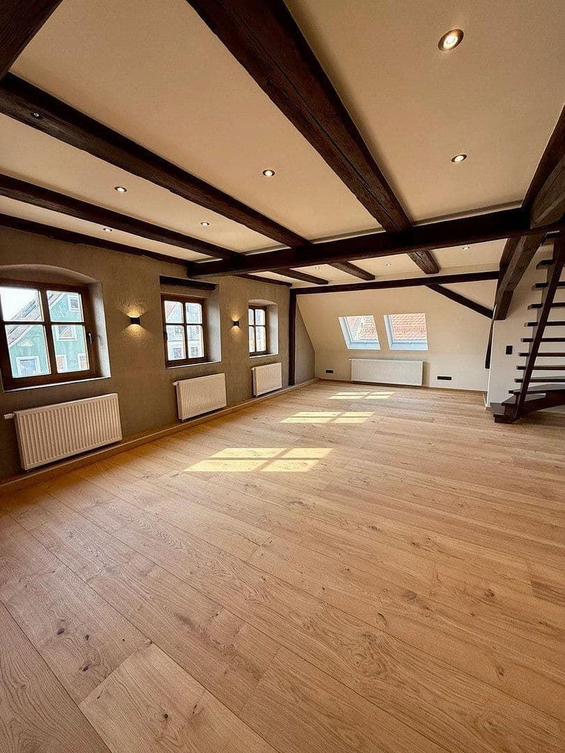 Prenájom bytu 4-izbový 163 m², Martkplatz 6, Allersberg, Bavorsko Prenájom bytu 4-izbový 163 m², Martkplatz 6, Allersberg, Bavorsko
