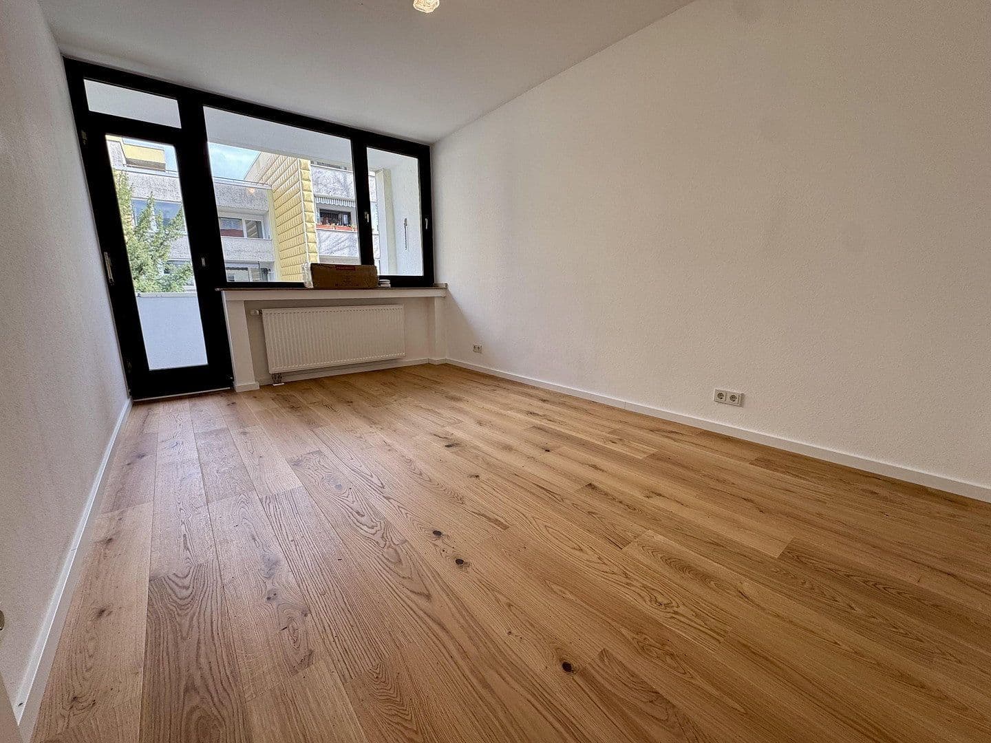 Predaj bytu 3-izbový 79 m², Köln, Severné Porýnie - Westfálsko Predaj bytu 3-izbový 79 m², Köln, Severné Porýnie - Westfálsko